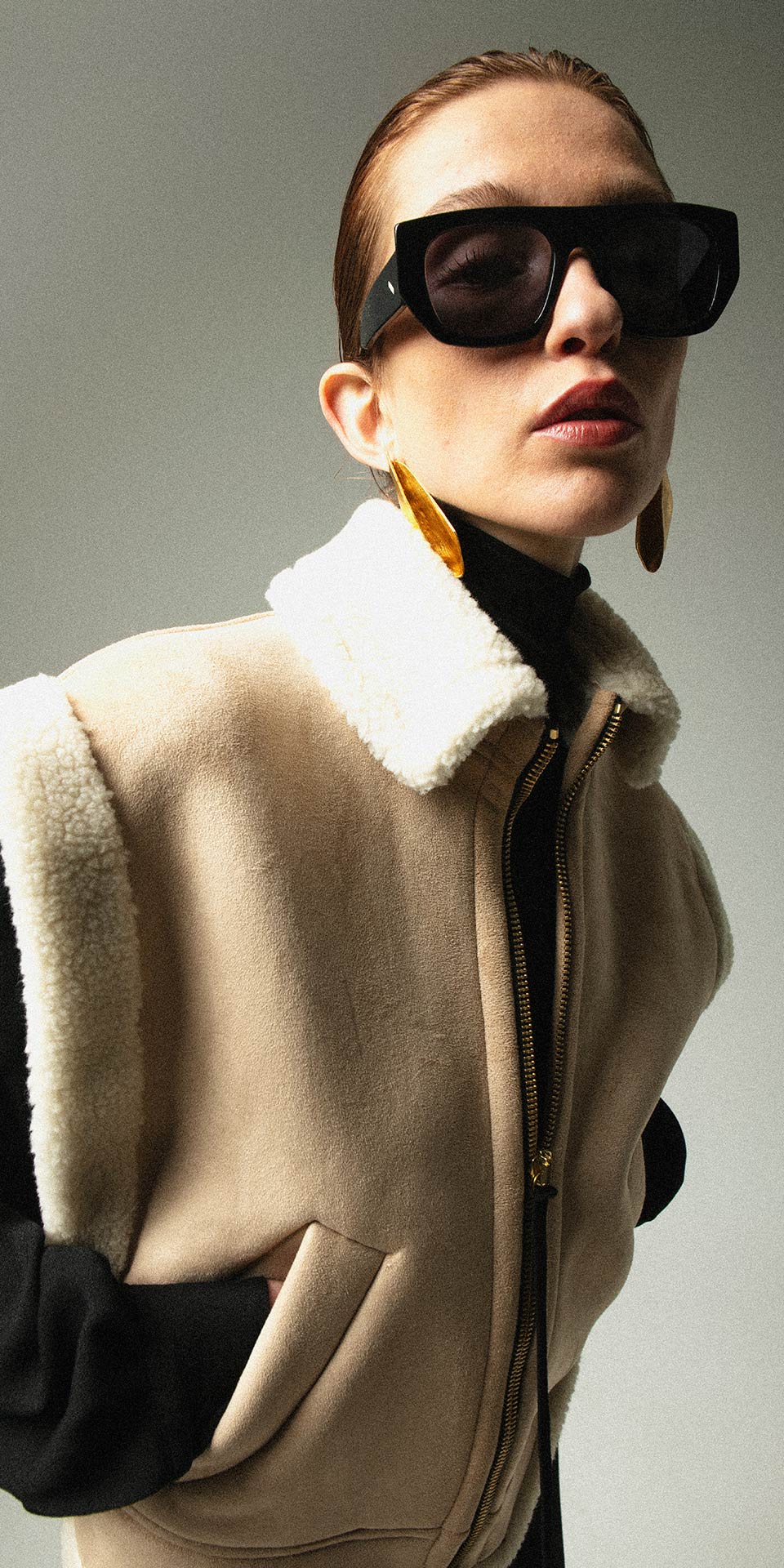 THE GILET SHEARLING COFFEE